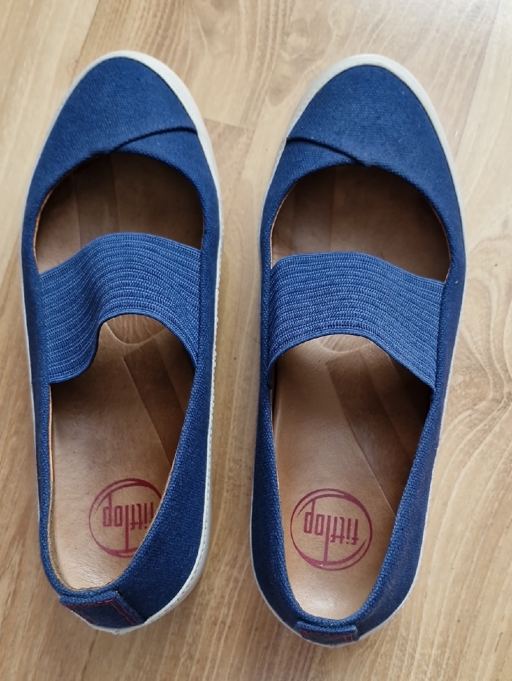 Fitflop Women's Navy Slip-On Canvas Flats with Elastic Strap